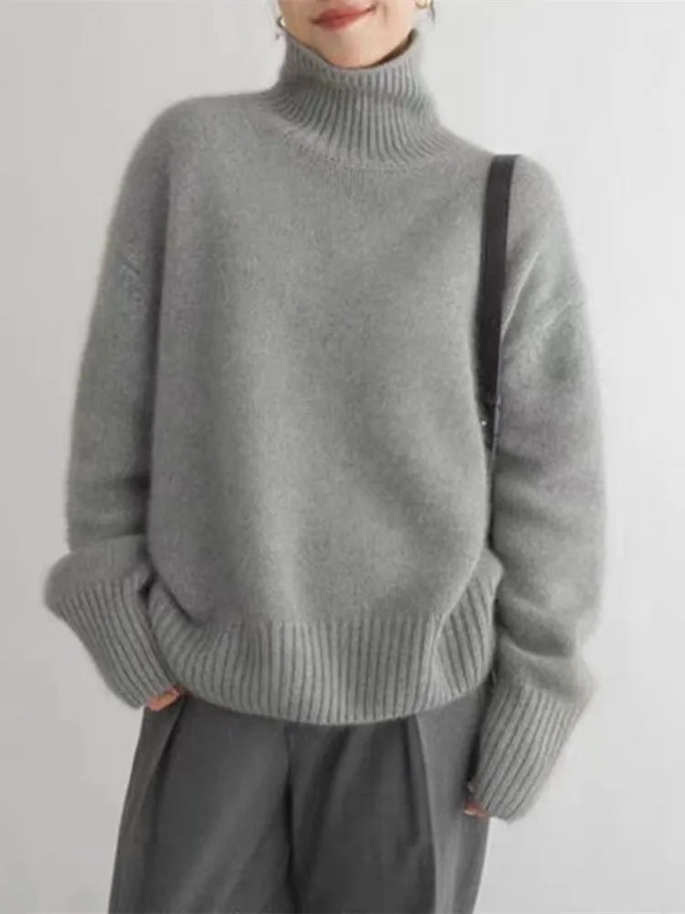 LENA | SOFT TURTLENECK SWEATER