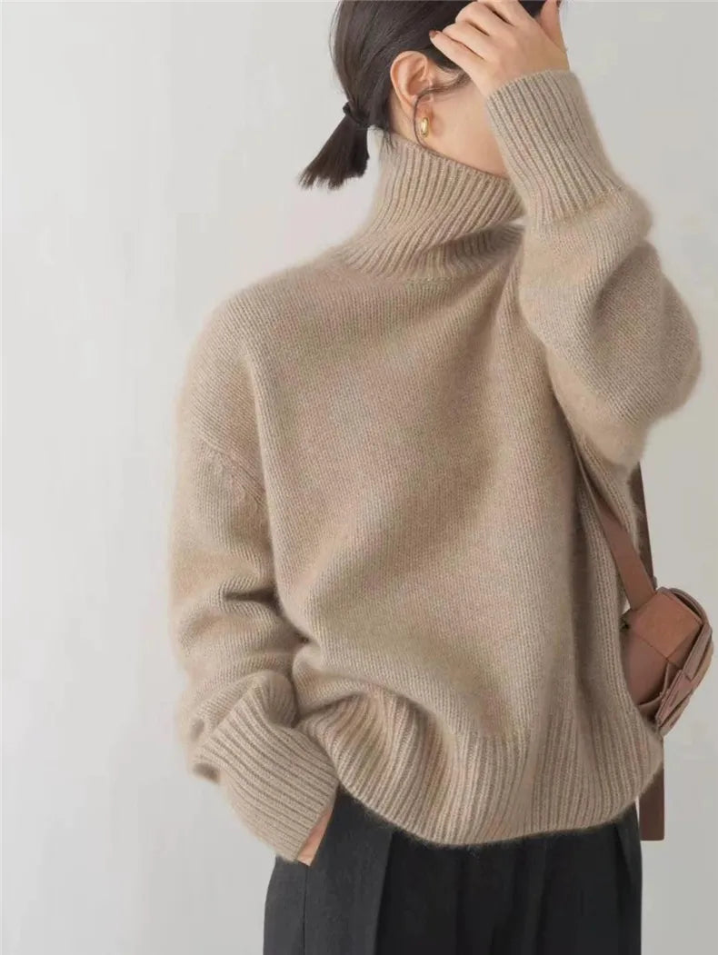 Isabella - Turtleneck Sweater